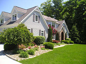Landscapers and Lawncare Services in Lenoir City, TN